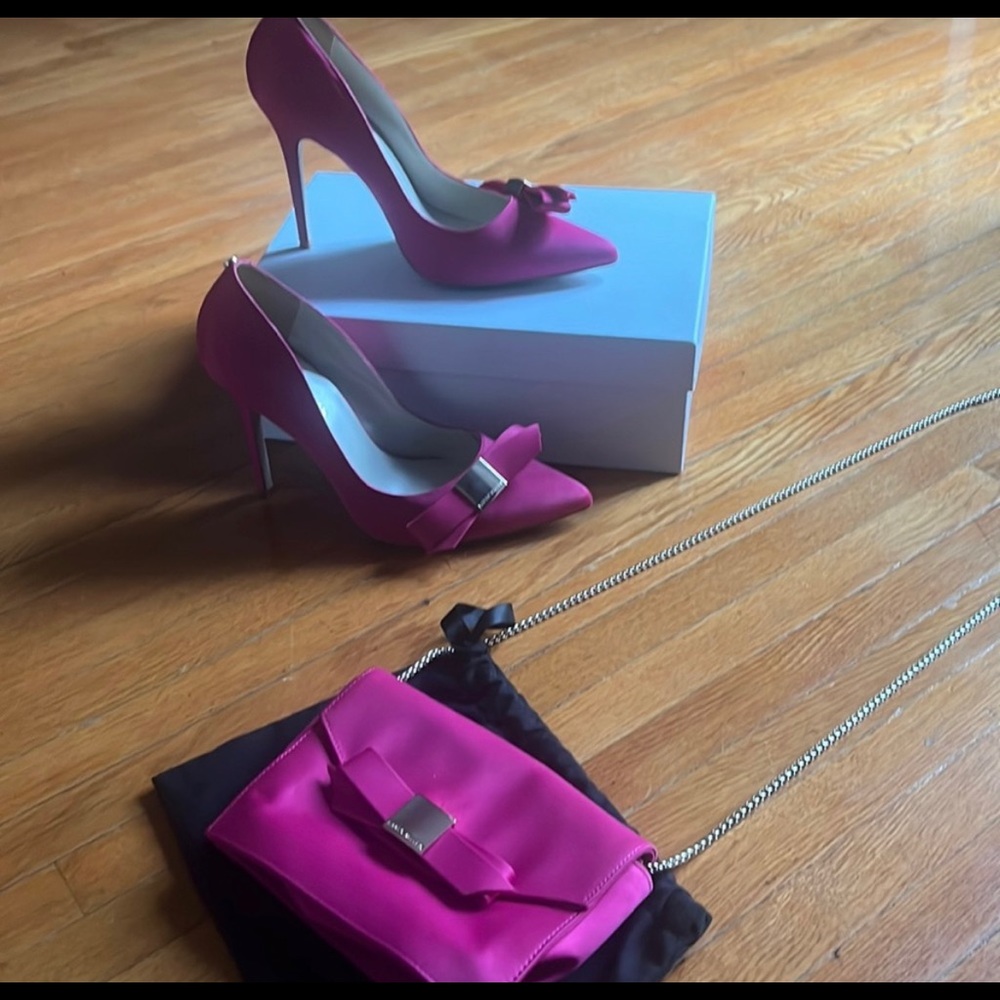 Karen millen NWOT hot pink heels and mini purse heels are size 9 women